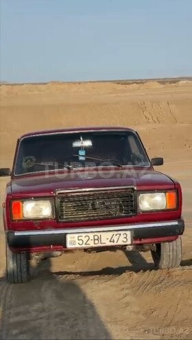 LADA (VAZ) 2107 1993, 400,000 km - 1.6 l - Salyan