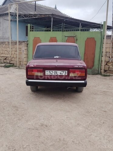 LADA (VAZ) 2107 1993, 400,000 km - 1.6 l - Salyan