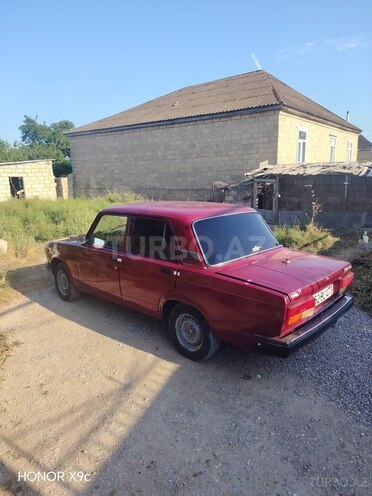 LADA (VAZ) 2107 1993, 400,000 km - 1.6 l - Salyan