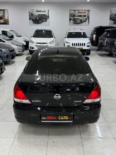 Nissan Sunny 2010, 197,000 km - 1.6 л - Sumqayıt