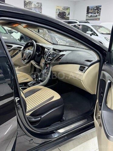 Hyundai Elantra 2015, 188,000 km - 1.8 l - Sumqayıt
