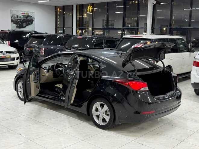 Hyundai Elantra 2015, 188,000 km - 1.8 l - Sumqayıt