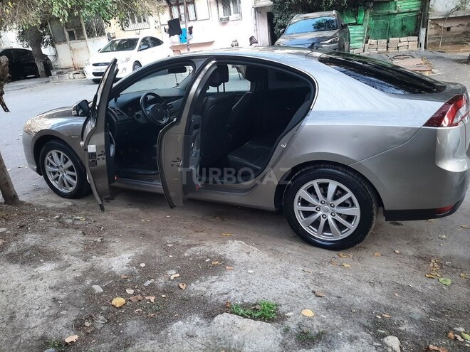 Renault Laguna 2012, 285,503 km - 1.5 l - Bakı