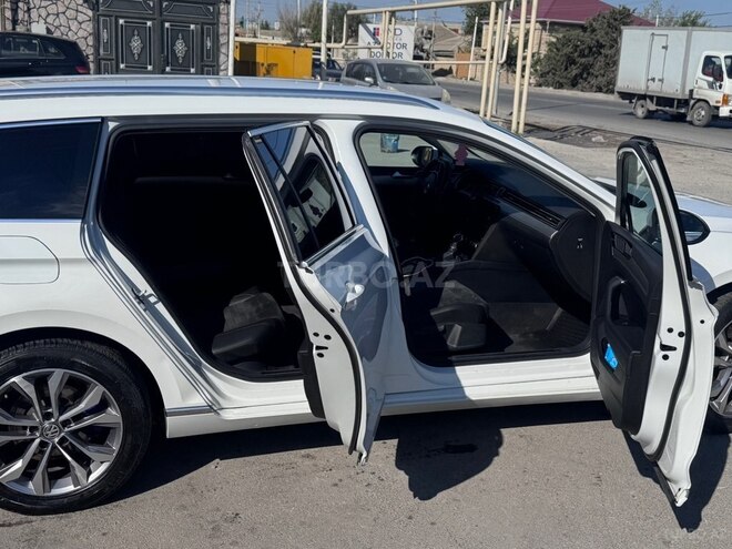 Volkswagen Passat 2018, 294,000 km - 1.4 l - Bakı