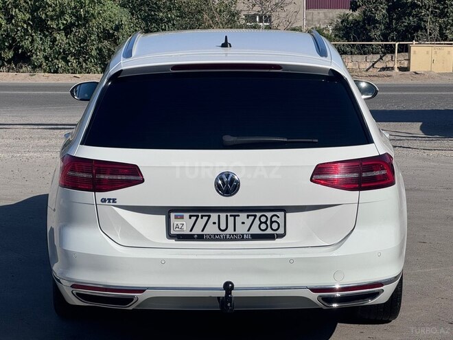 Volkswagen Passat 2018, 294,000 km - 1.4 l - Bakı