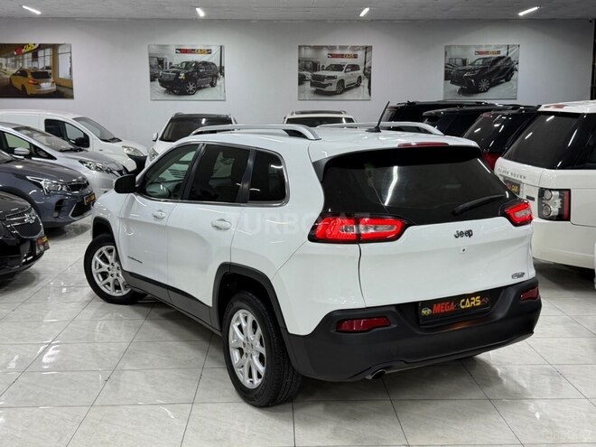 Jeep Cherokee 2016, 210,000 km - 2.4 l - Sumqayıt