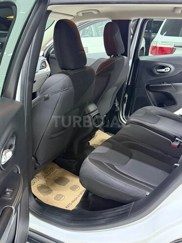 Jeep Cherokee 2016, 210,000 km - 2.4 l - Sumqayıt