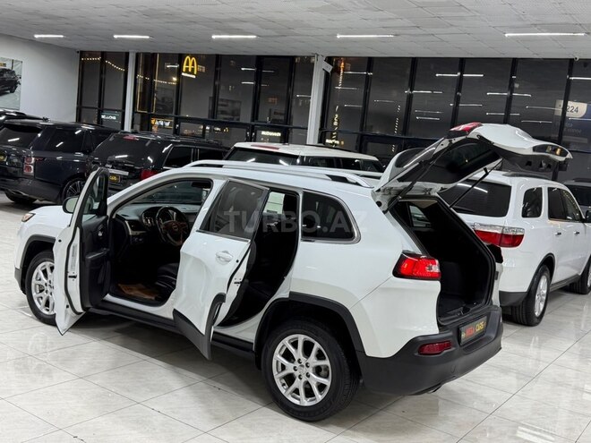 Jeep Cherokee 2016, 210,000 km - 2.4 l - Sumqayıt
