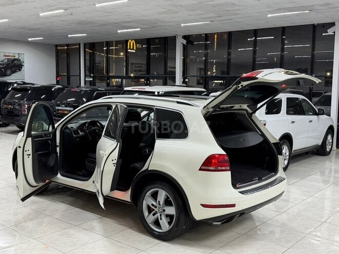 Volkswagen Touareg 2010, 237,000 km - 3.6 л - Sumqayıt