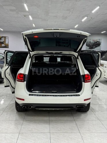 Volkswagen Touareg 2010, 237,000 km - 3.6 л - Sumqayıt
