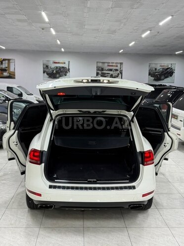Volkswagen Touareg 2010, 237,000 km - 3.6 л - Sumqayıt