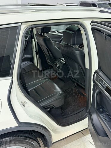 Volkswagen Touareg 2010, 237,000 km - 3.6 л - Sumqayıt