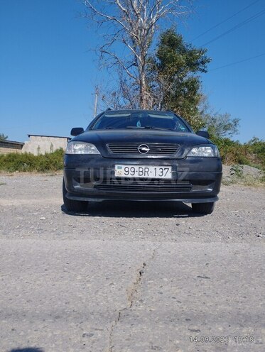 Opel Astra 2000, 441,000 km - 1.6 л - Quba