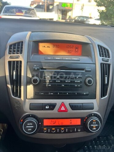 Kia  2008, 335,000 km - 1.6 l - Bakı