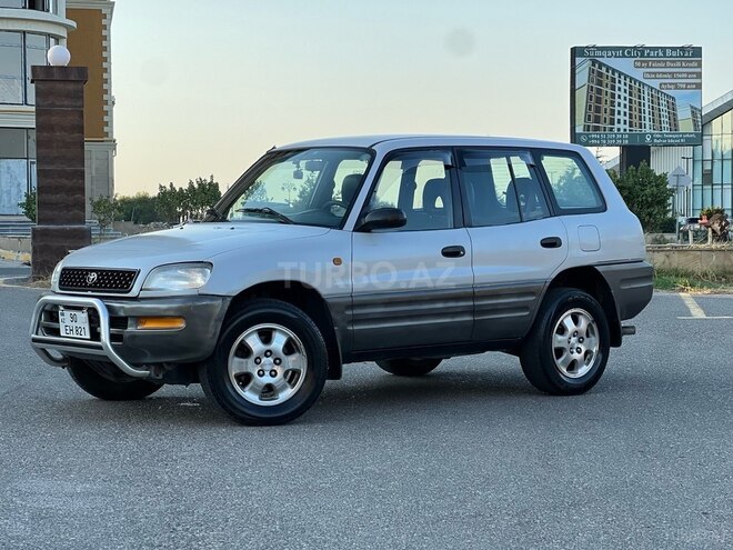 Toyota RAV4 1997, 251,000 km - 2.0 л - Sumqayıt