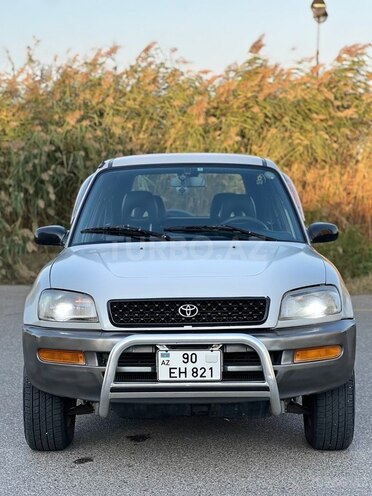 Toyota RAV4 1997, 251,000 km - 2.0 л - Sumqayıt