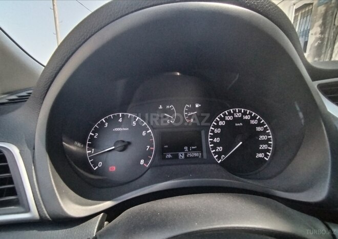 Nissan Tiida 2013, 250,000 km - 1.6 л - Bakı