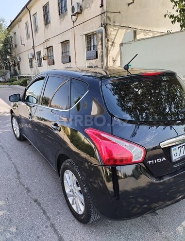 Nissan Tiida 2013, 250,000 km - 1.6 л - Bakı