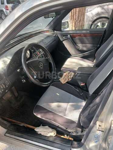 Mercedes C 180 1999, 384,000 km - 1.8 l - Bakı