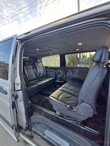 Mercedes  2008, 332,000 km - 2.1 l - Quba