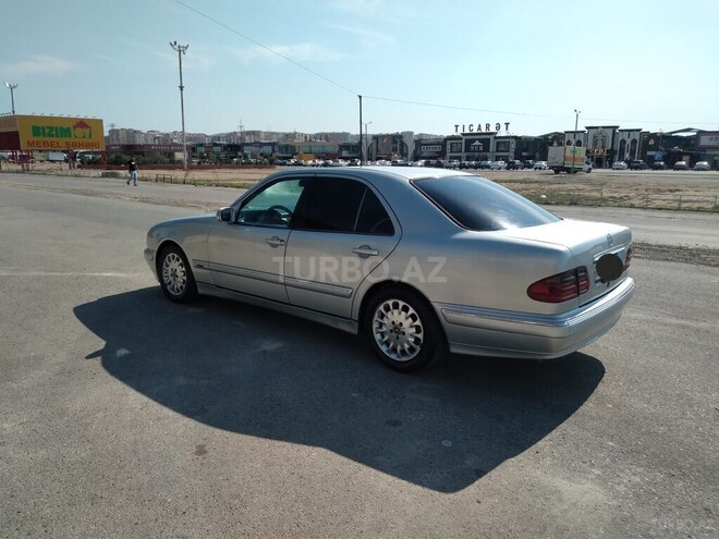 Mercedes E 240 2000, 400,000 km - 2.4 l - Bakı