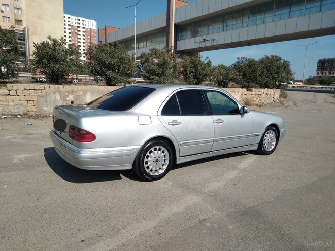 Mercedes E 240 2000, 400,000 km - 2.4 l - Bakı