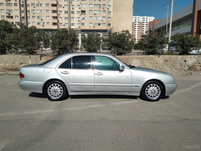 Mercedes E 240 2000, 400,000 km - 2.4 l - Bakı