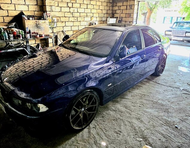 BMW 528 1999, 500,000 km - 2.8 l - Füzuli