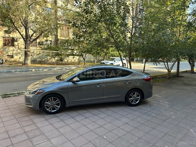 Hyundai Elantra 2018, 116,000 km - 2.0 л - Bakı