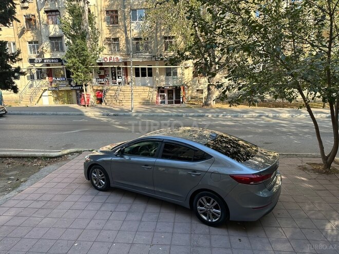 Hyundai Elantra 2018, 116,000 km - 2.0 л - Bakı