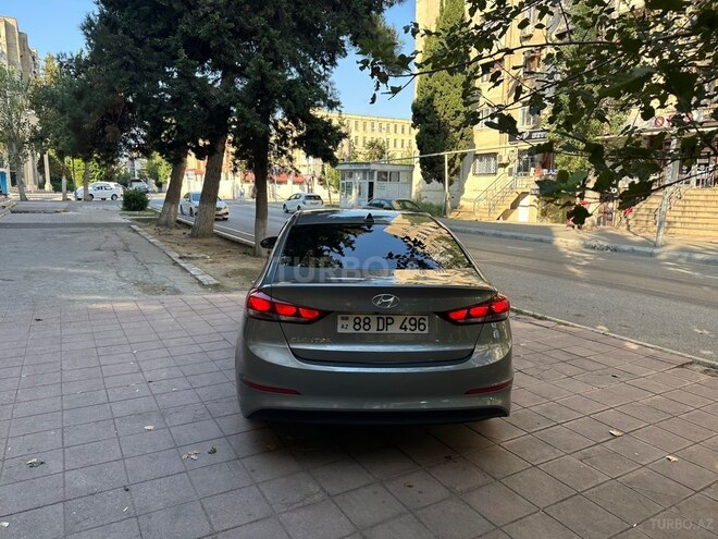 Hyundai Elantra 2018, 116,000 km - 2.0 л - Bakı
