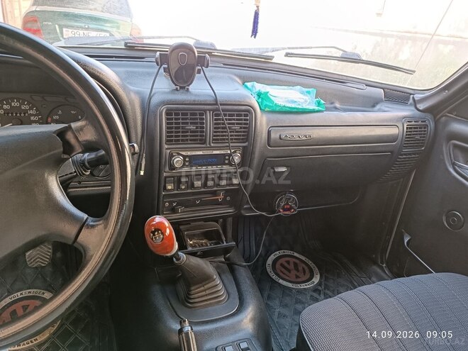 GAZ 31105 2005, 227,602 km - 2.4 l - Xırdalan