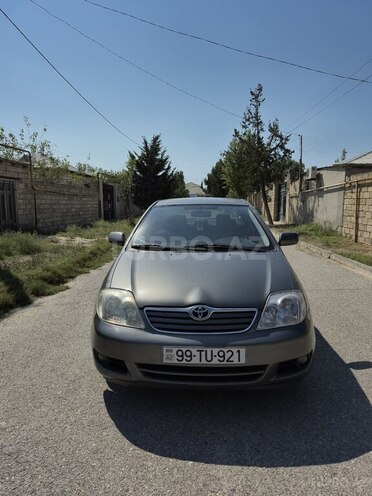 Toyota Corolla 2006, 326,000 km - 1.4 л - Bakı