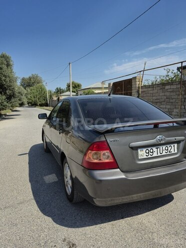 Toyota Corolla 2006, 326,000 km - 1.4 л - Bakı