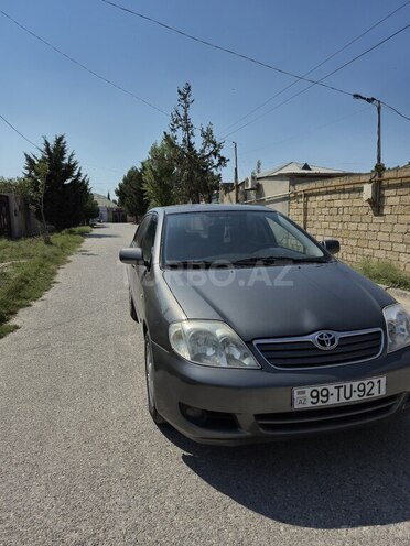 Toyota Corolla 2006, 326,000 km - 1.4 л - Bakı