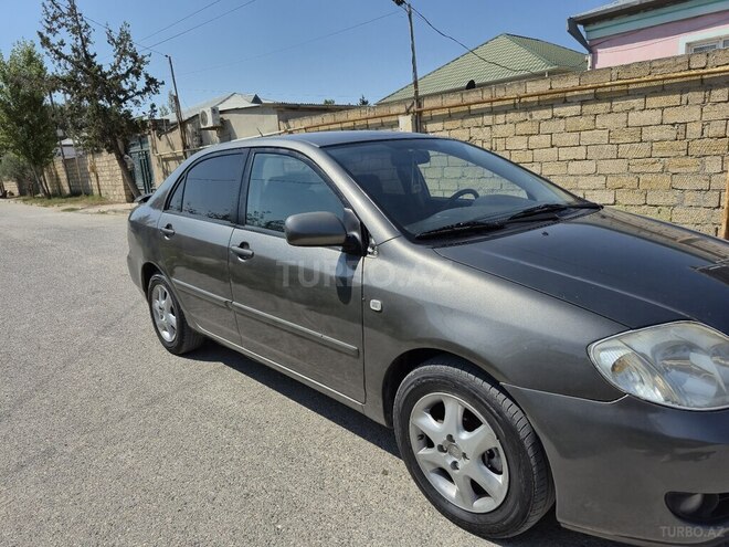 Toyota Corolla 2006, 326,000 km - 1.4 л - Bakı