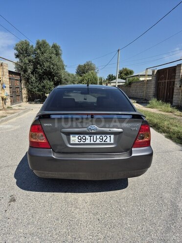 Toyota Corolla 2006, 326,000 km - 1.4 л - Bakı