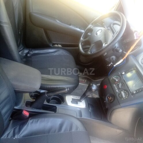 Mitsubishi Outlander 2002, 385,045 km - 2.4 l - Ucar