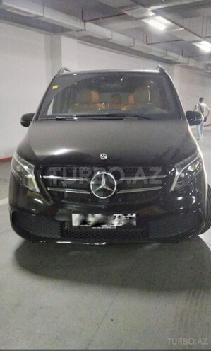 Mercedes V 250 2023, 7,000 km - 2.0 l - Bakı