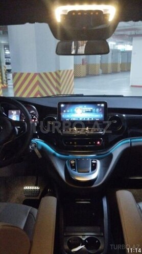 Mercedes V 250 2023, 7,000 km - 2.0 l - Bakı
