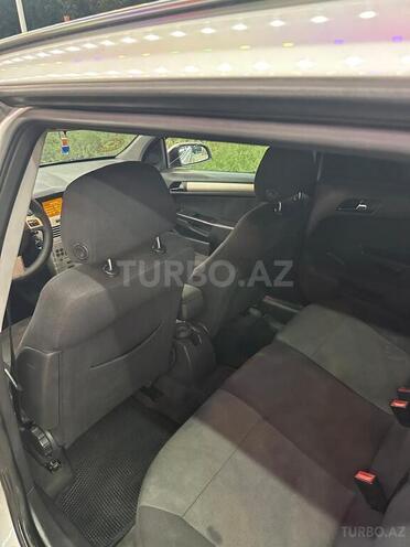 Opel Astra 2007, 386,000 km - 1.3 l - Ucar