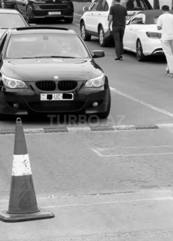BMW 530 2006, 239,000 km - 3.0 l - Bakı