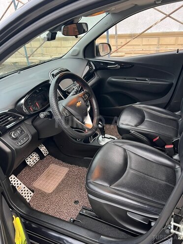 Chevrolet Spark 2016, 75,000 km - 1.2 л - Bakı