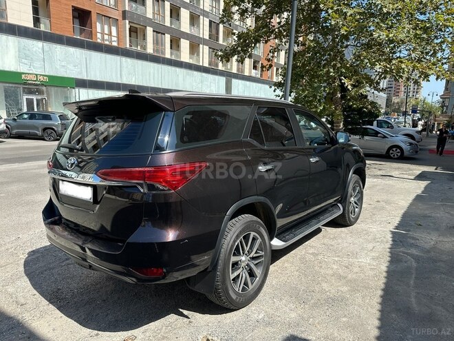 Toyota Fortuner 2018, 235,000 km - 2.7 l - Bakı