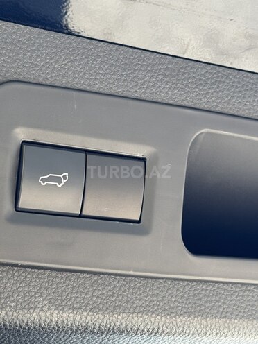 Toyota Land Cruiser 2023, 100,000 km - 3.3 l - Bakı