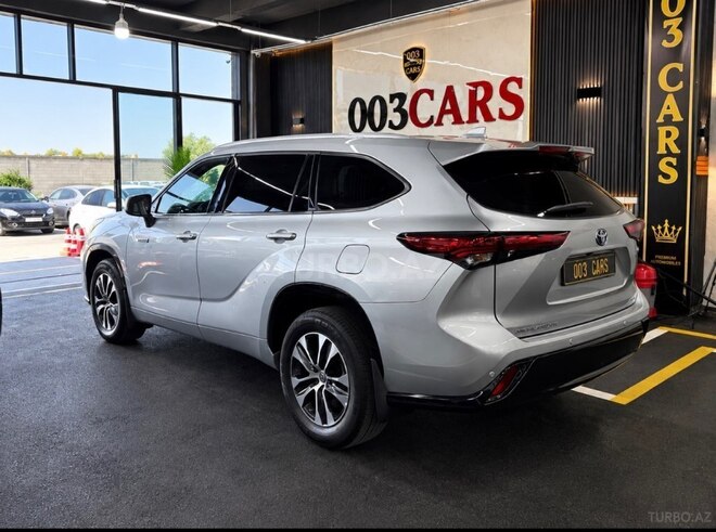 Toyota Highlander 2023, 69,800 km - 2.5 l - Bakı