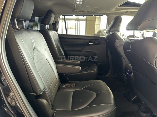 Toyota Highlander 2021, 71,000 km - 2.5 l - Bakı