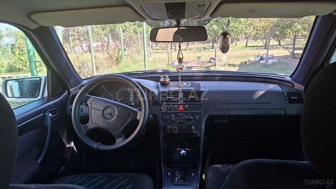 Mercedes C 180 1998, 413,915 km - 1.8 l - Bərdə
