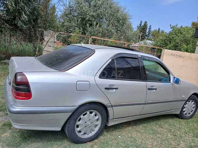 Mercedes C 220 1999, 235,297 km - 2.2 л - Bakı