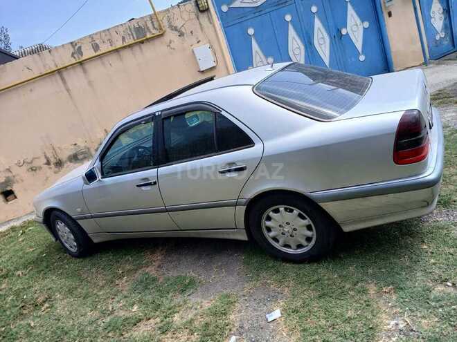 Mercedes C 220 1999, 235,297 km - 2.2 л - Bakı
